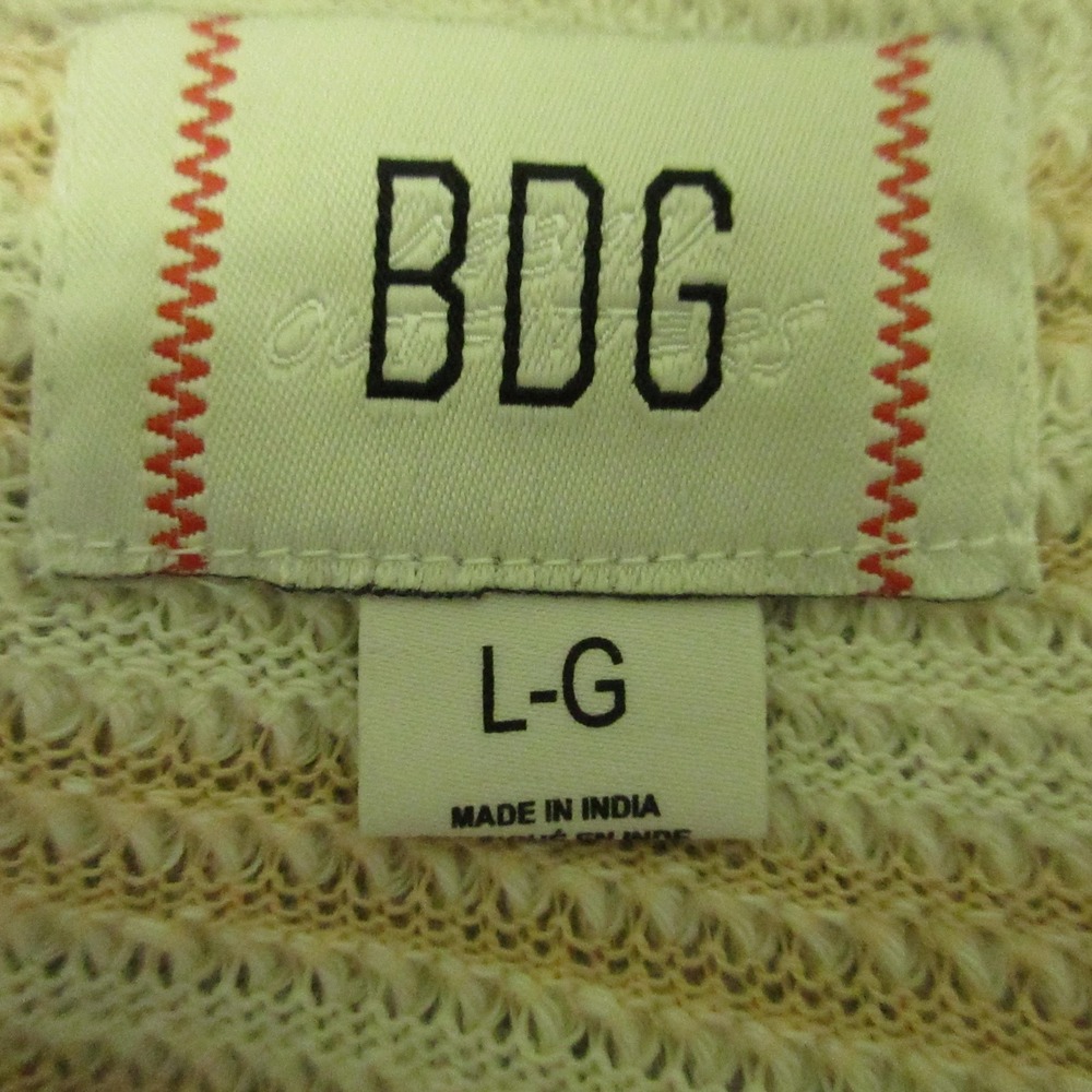 BDG Polo Shirt Mens Large Beige Stripe Textured Knit Relaxed Fit Casual - Picture 3 of 5